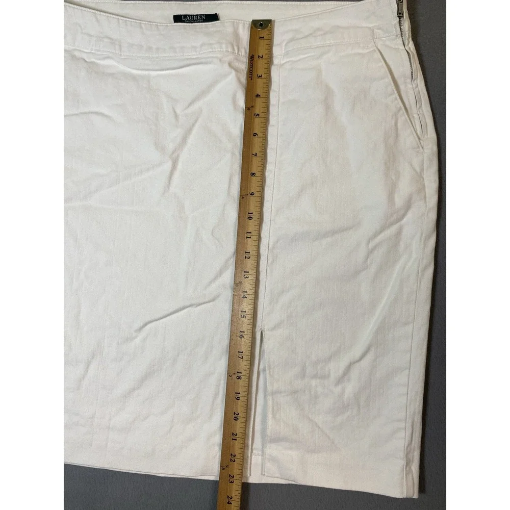 Lauren Ralph Lauren Women's Size 20 White Jean/Denim Skirt Pockets! Above Knee - Picture 2 of 7